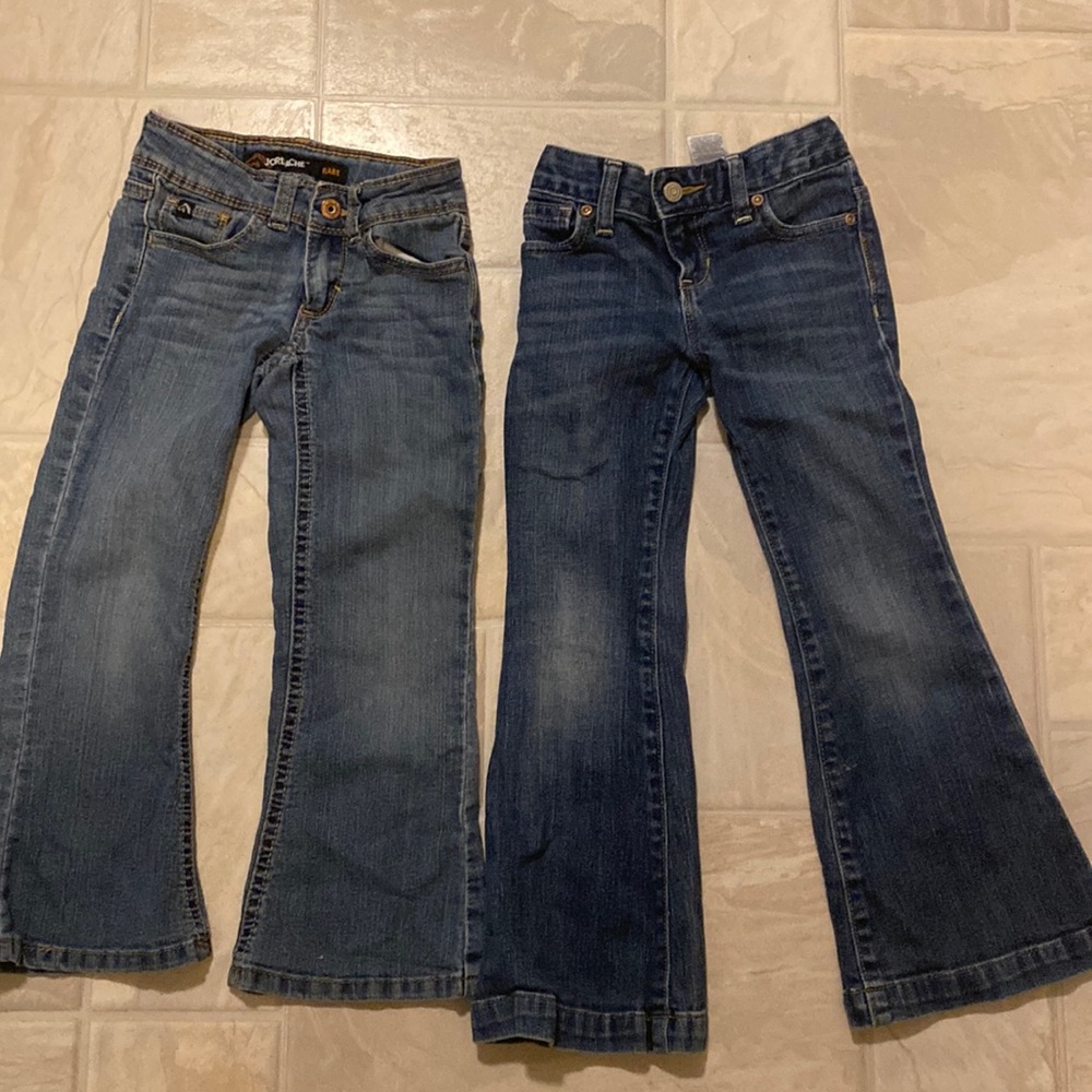 4 pairs of little girls size 5 (little girl) jeans